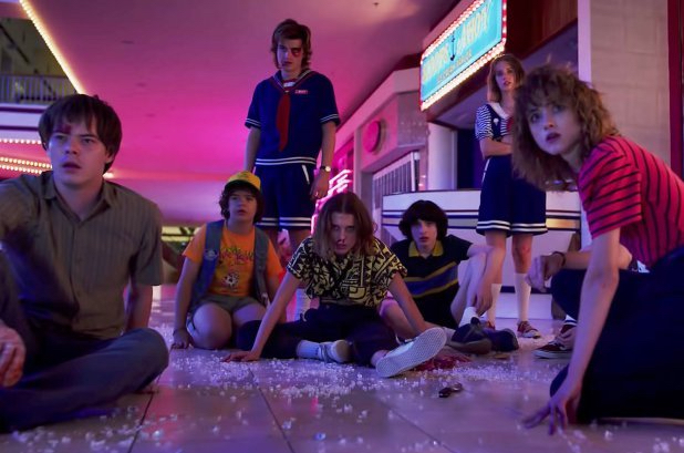 stranger_things_mall_scene